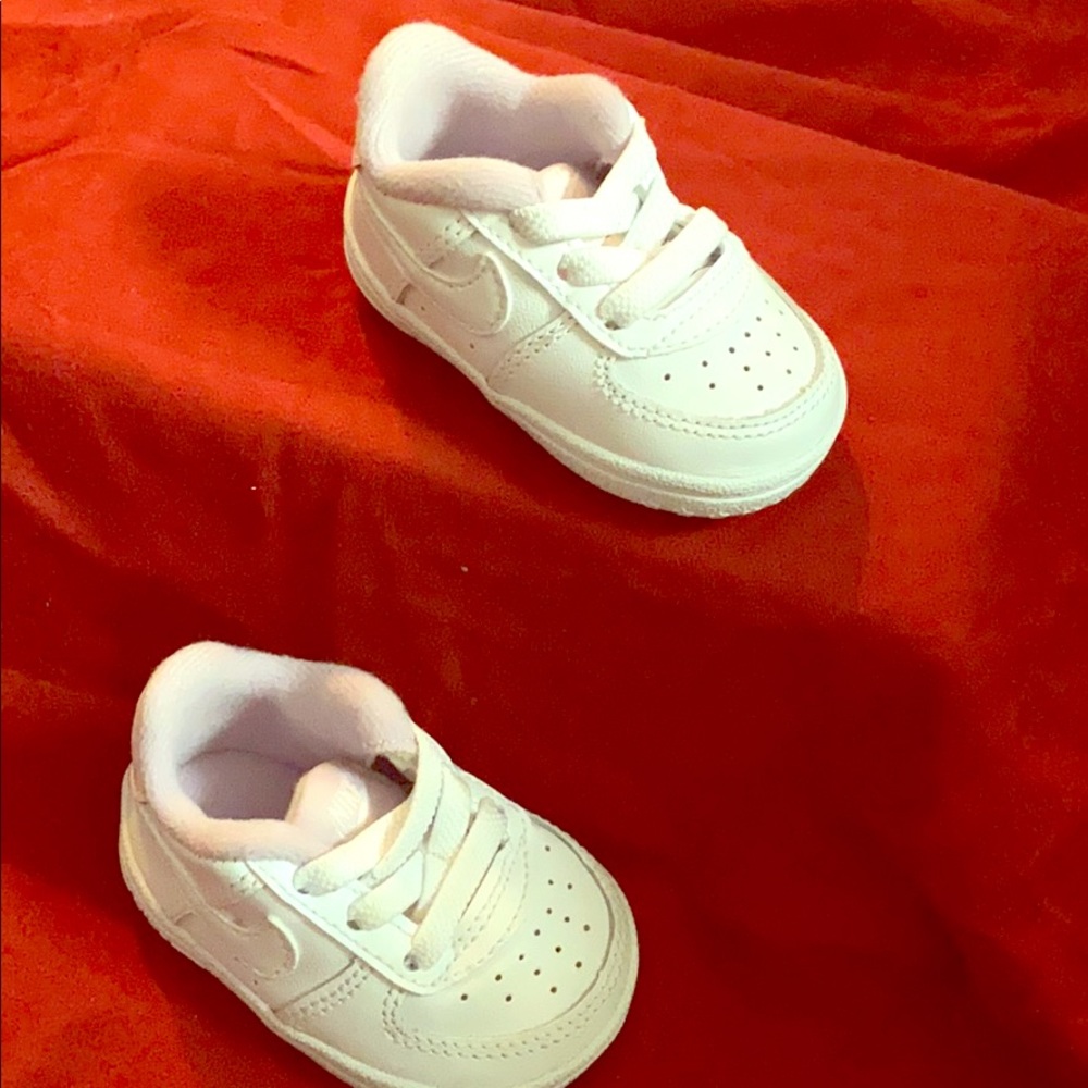 Baby girl sneakers